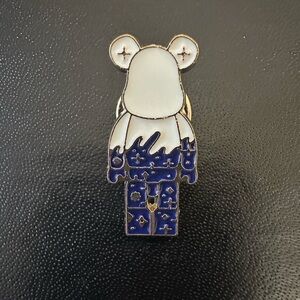 Bear Pin